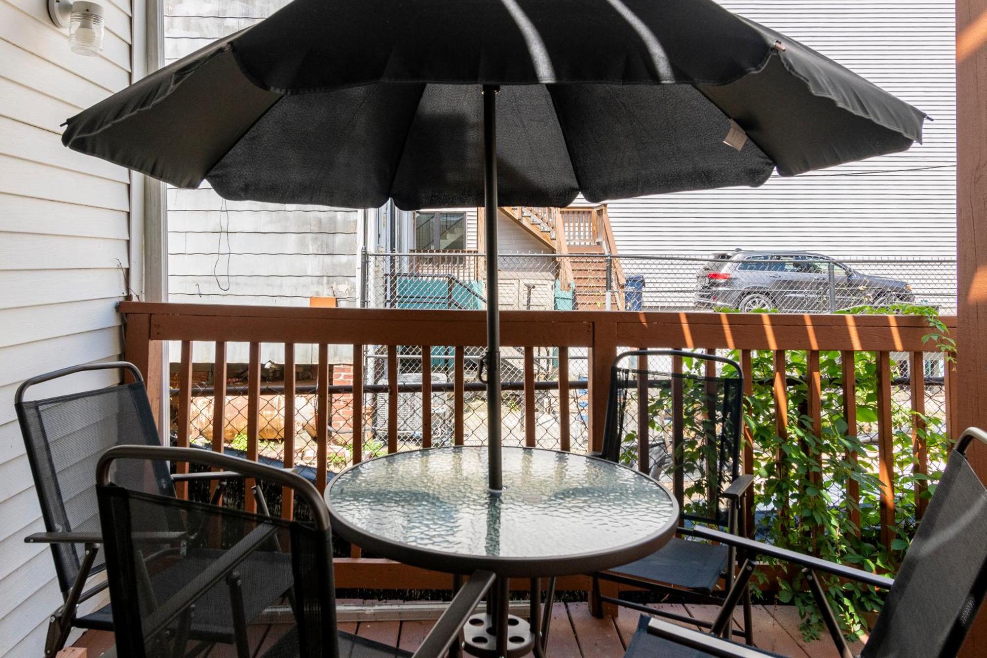 Cozy Apartment At Washington Dc! Sun Filled & Comfortable! المظهر الخارجي الصورة