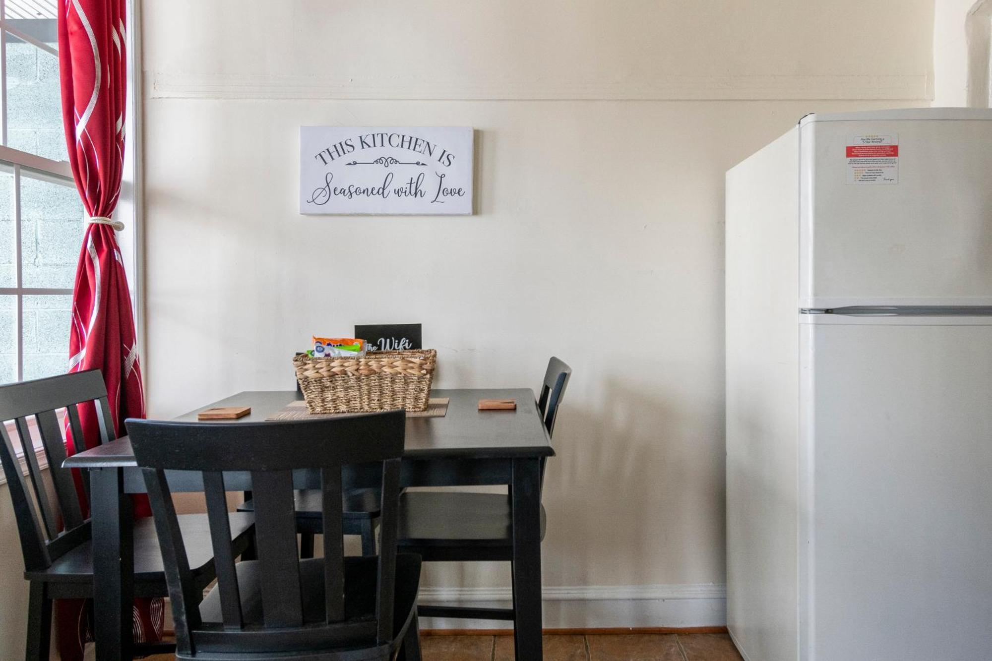 Cozy Apartment At Washington Dc! Sun Filled & Comfortable! المظهر الخارجي الصورة